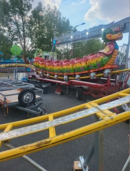 Manège forain dragon