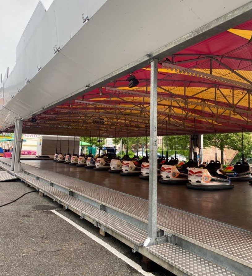 Manège skooter sur remorque