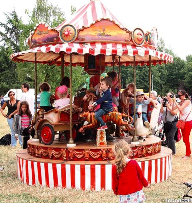Manège, jeux gonflables, taureau mécanique