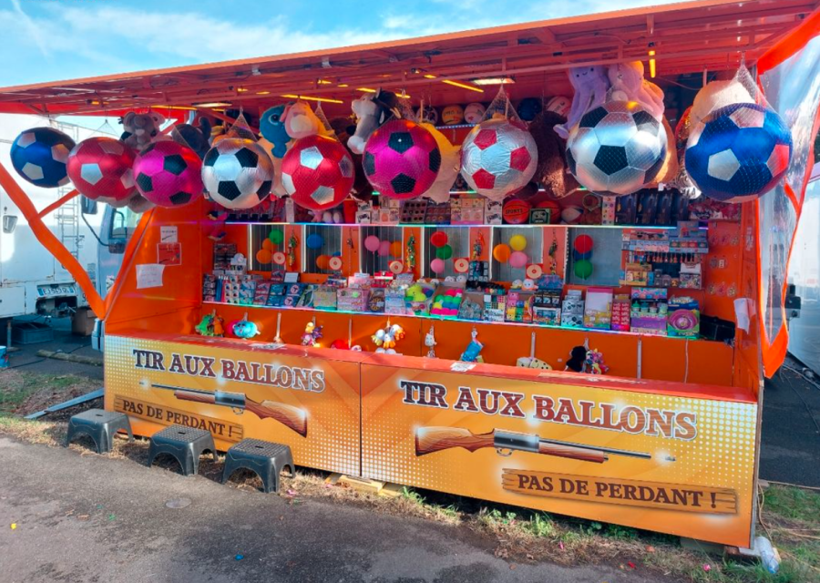 Camion tir au ballons