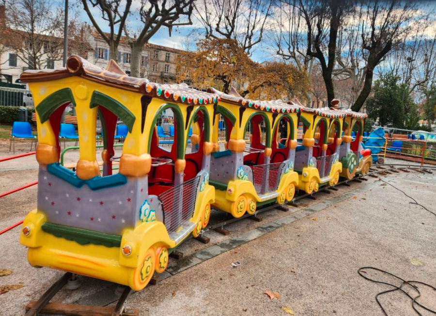 Manège train forain