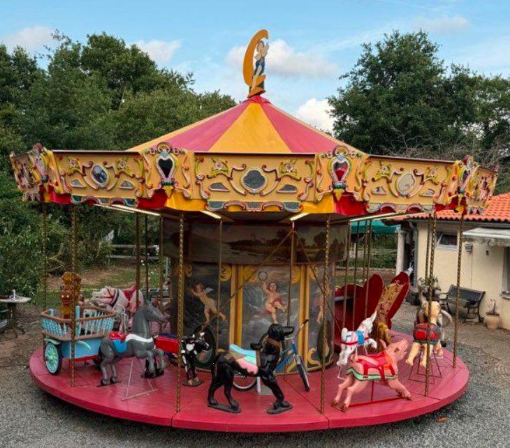 Manège Carrousel ancien