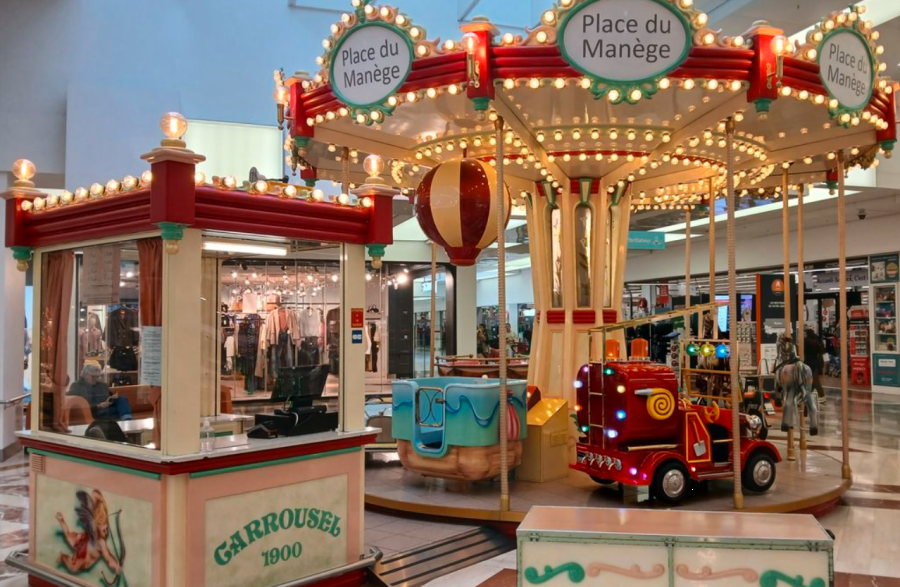 Manège carrousel 20 places avec caisse