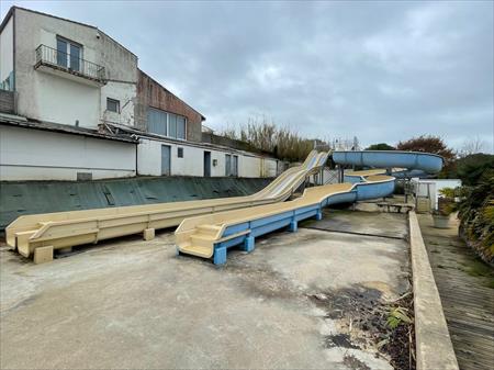 LOT DE 2 TOBOGGANS AQUATIQUES EDSUN