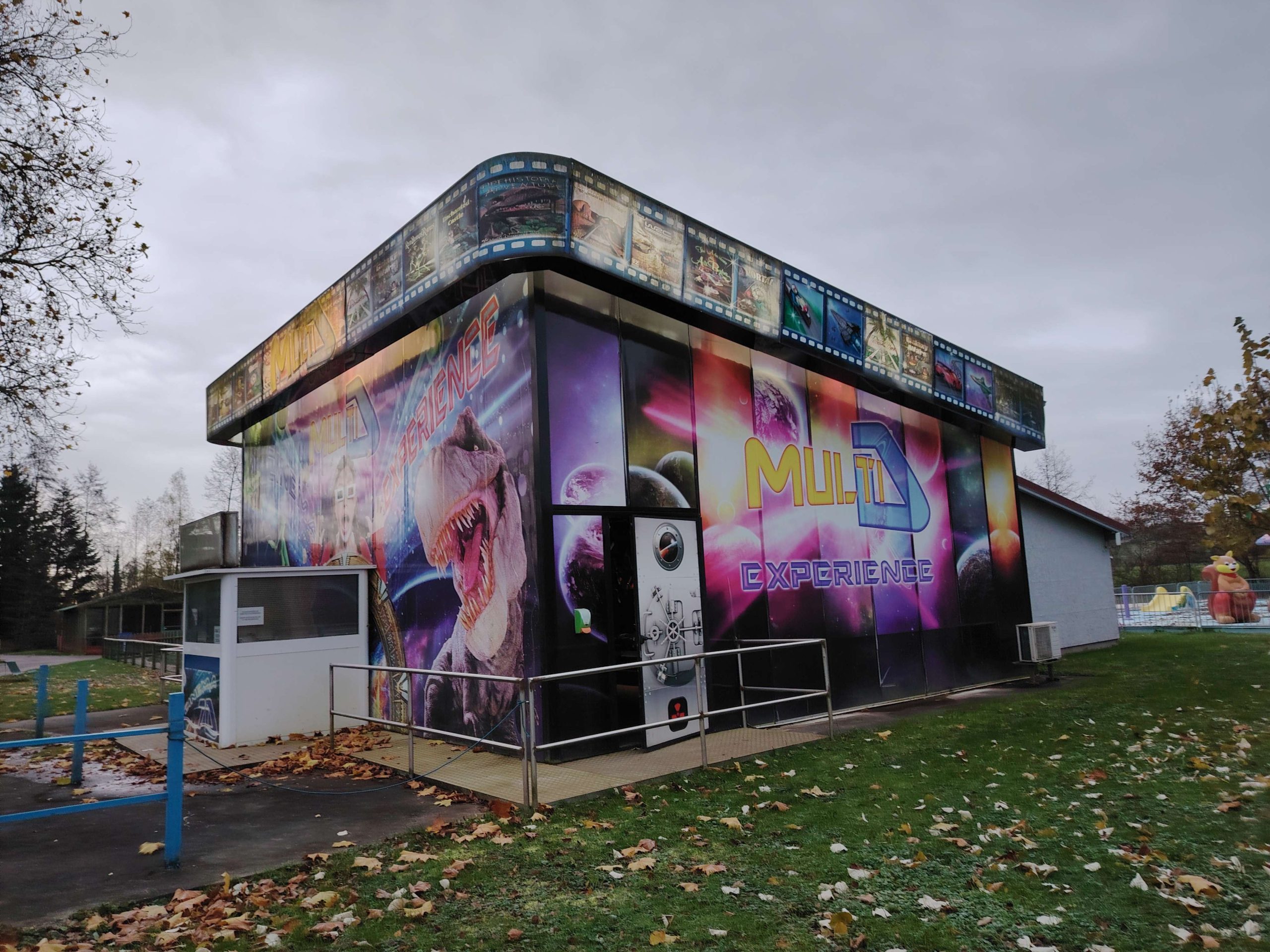 vend cinema 7D de marque SANY