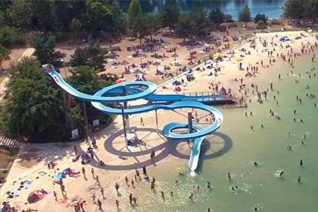 TOBOGGAN AQUATIQUE TOBOGGAN ÎLE DE LOISIRS
