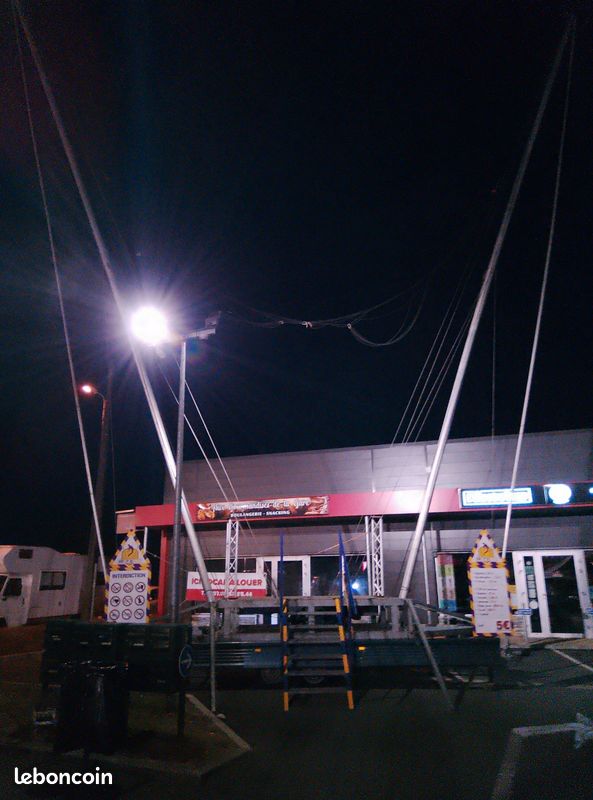 Manège Ejector Drop Zone sur remorque