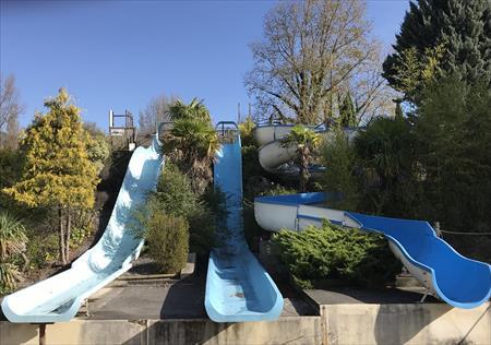 LOT 3 TOBOGGANS AQUATIQUES + MOTEURS DALLET